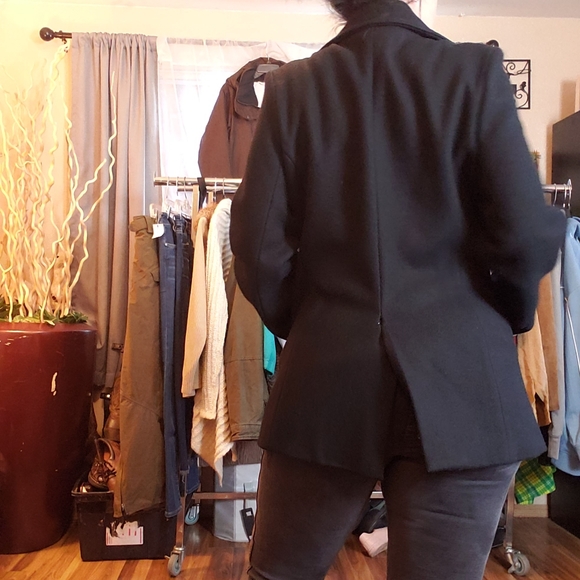 A Gold E BERT black wool nylon lined pea coat made in USA size L - Picture 3 of 8